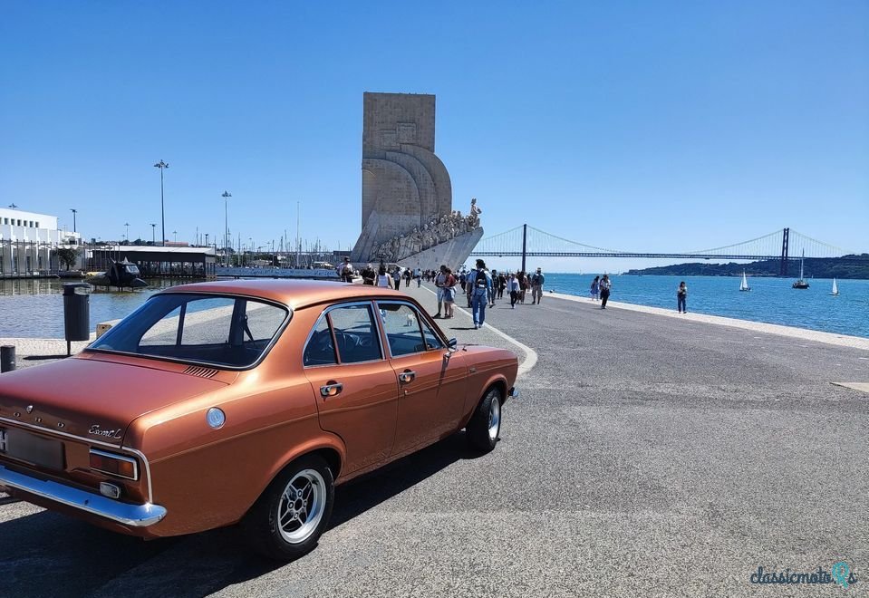 1974' Ford Escort photo #4