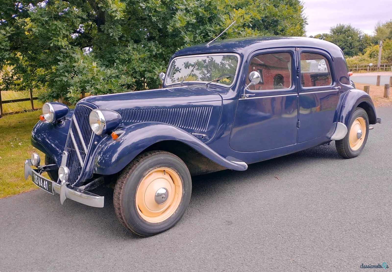 1954' Citroen Traction photo #3