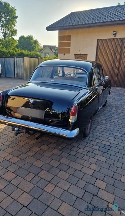 1970' Gaz M-21 Wołga photo #4