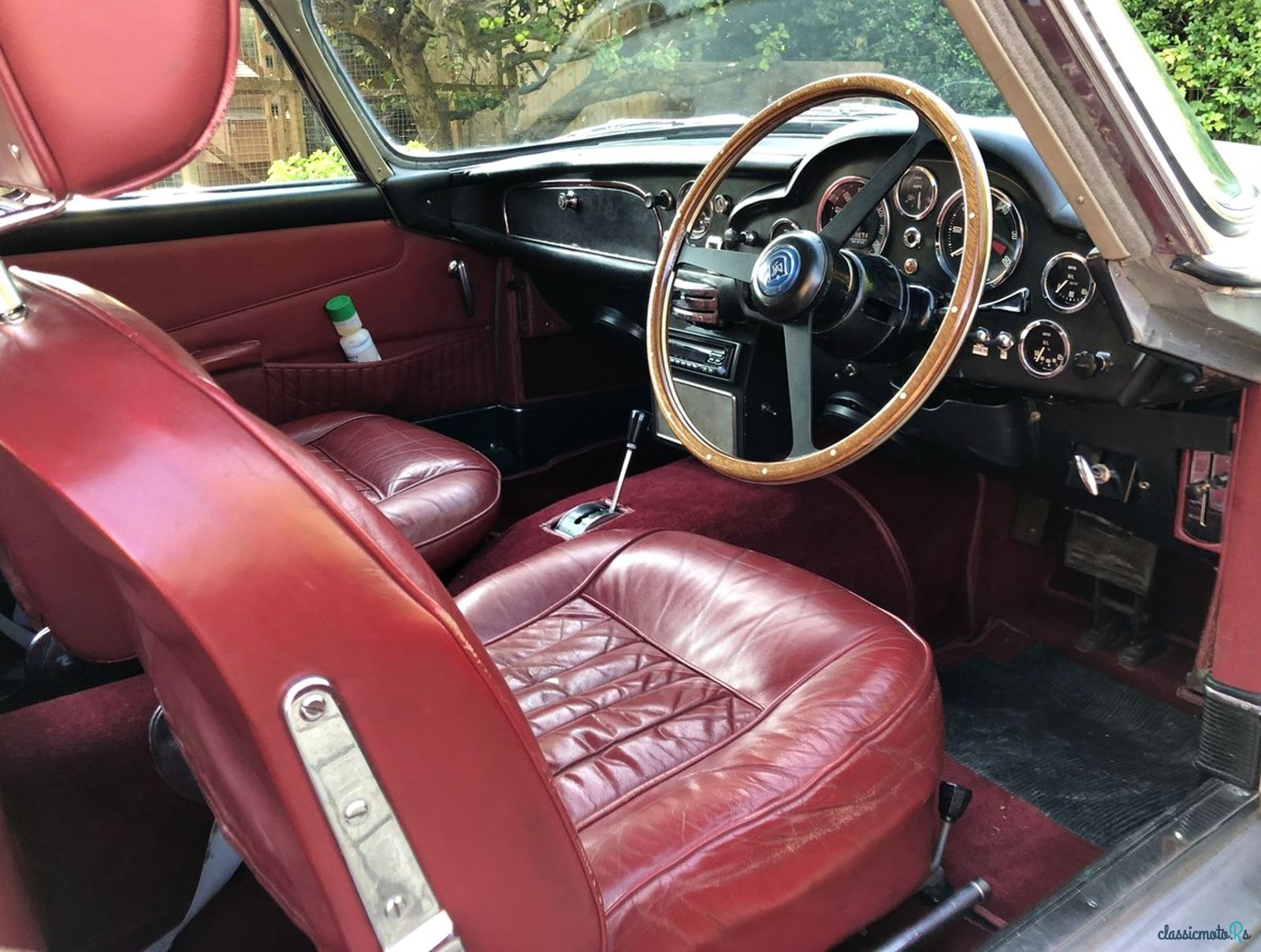 1964' Aston Martin DB5 photo #2