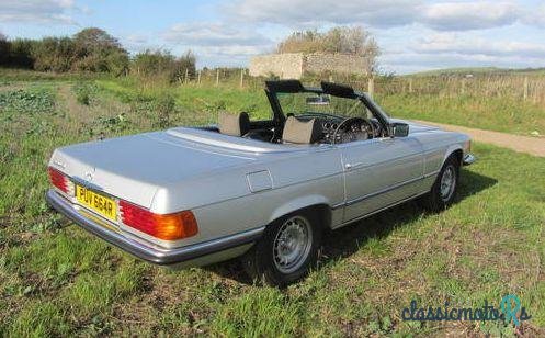 1977' Mercedes-Benz 350 R107 photo #1