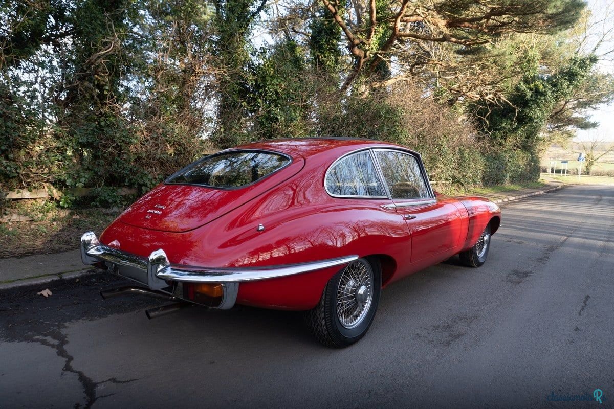 1969' Jaguar E-Pace photo #6