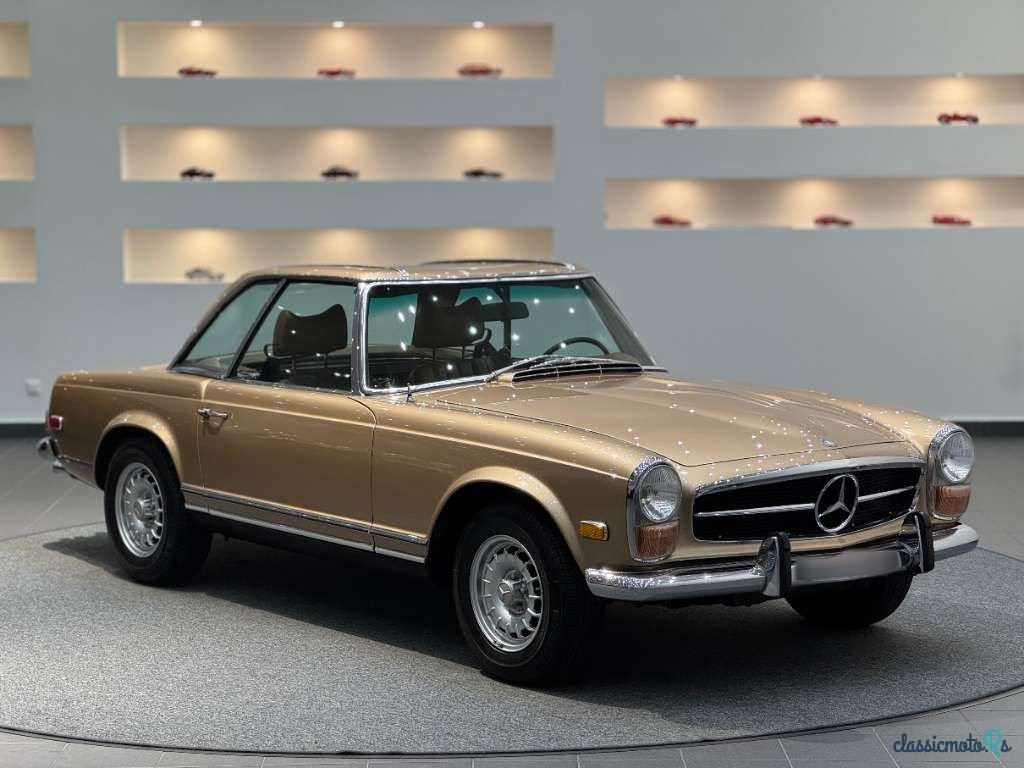 1971' Mercedes-Benz 280 photo #6
