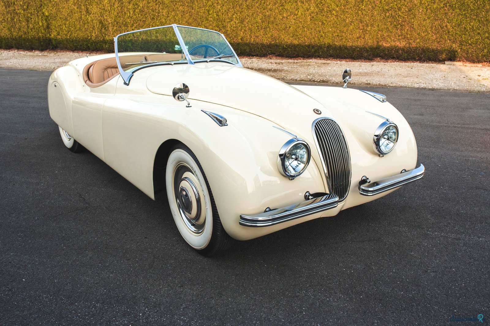 1950' Jaguar Xk120 photo #2