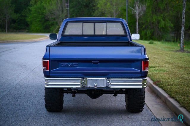 1977' Chevrolet C/K Truck photo #4