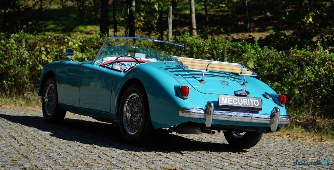 1957' MG MGA photo #4