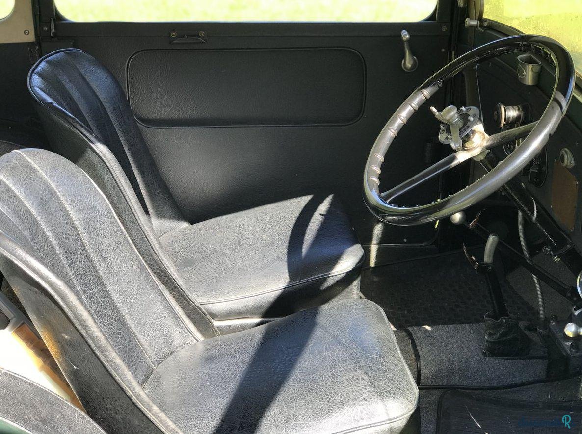 1928' Austin 7 Saloon photo #3