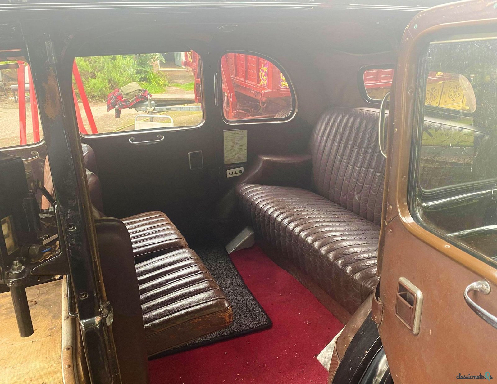 1956' Morris Fx3 Taxi photo #3