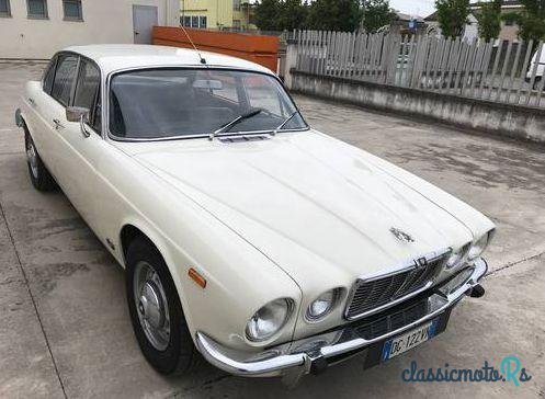 1971' Jaguar Xj 4.2 photo #1