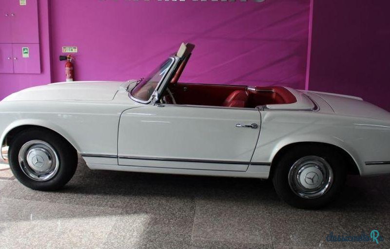 1964' Mercedes-Benz Sl-230 Pagode photo #1