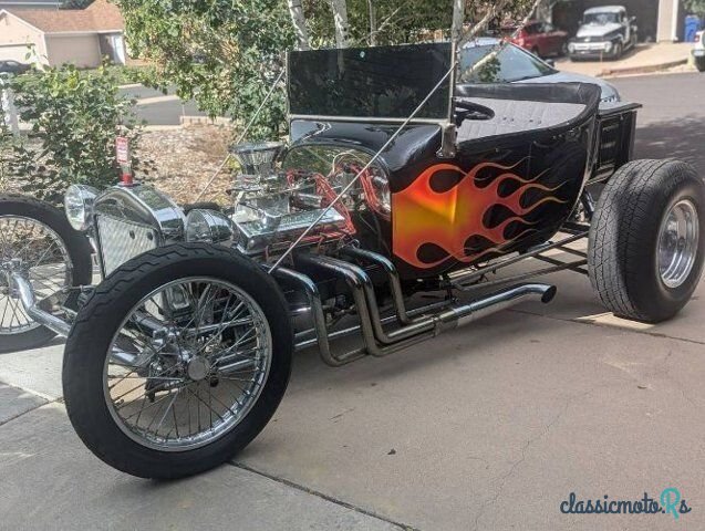 1923' Ford photo #1