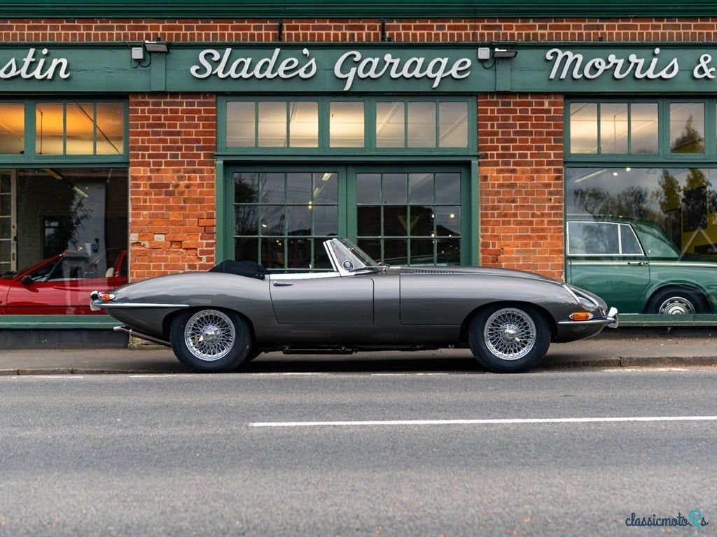 1963' Jaguar E-Type photo #1