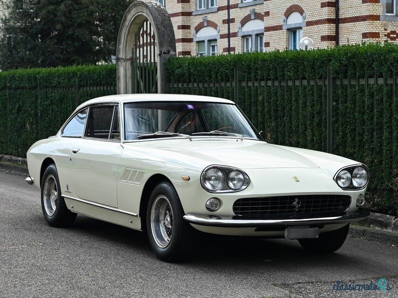 1965' Ferrari 330 photo #3