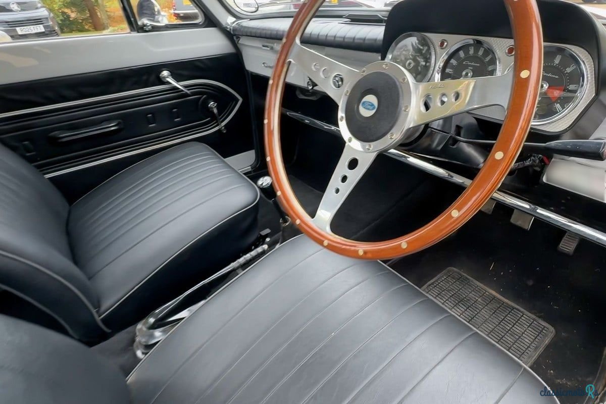 1963' Ford Cortina photo #6