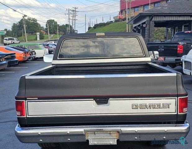 1987' Chevrolet C/K Truck photo #5