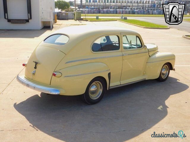 1942' Ford Super Deluxe photo #5