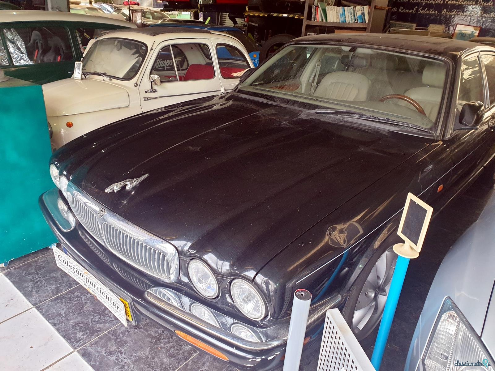 1988' Jaguar XJ8 Naw Sovereign photo #2