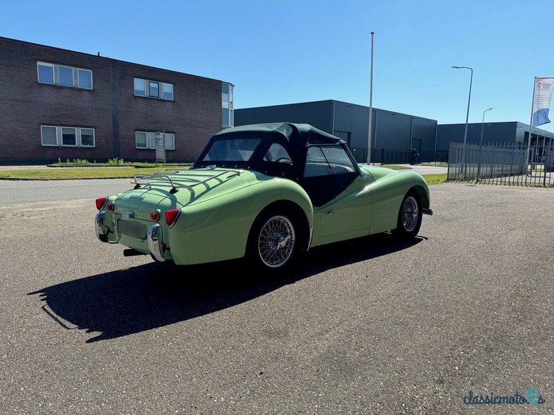 1958' Triumph TR3 photo #2