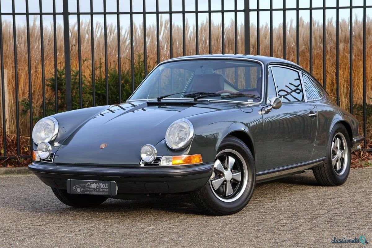 1968' Porsche 911 photo #1