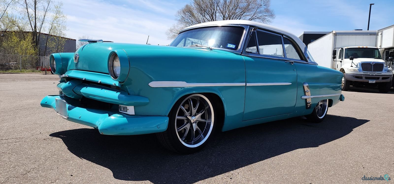 1953' Ford Victoria photo #1