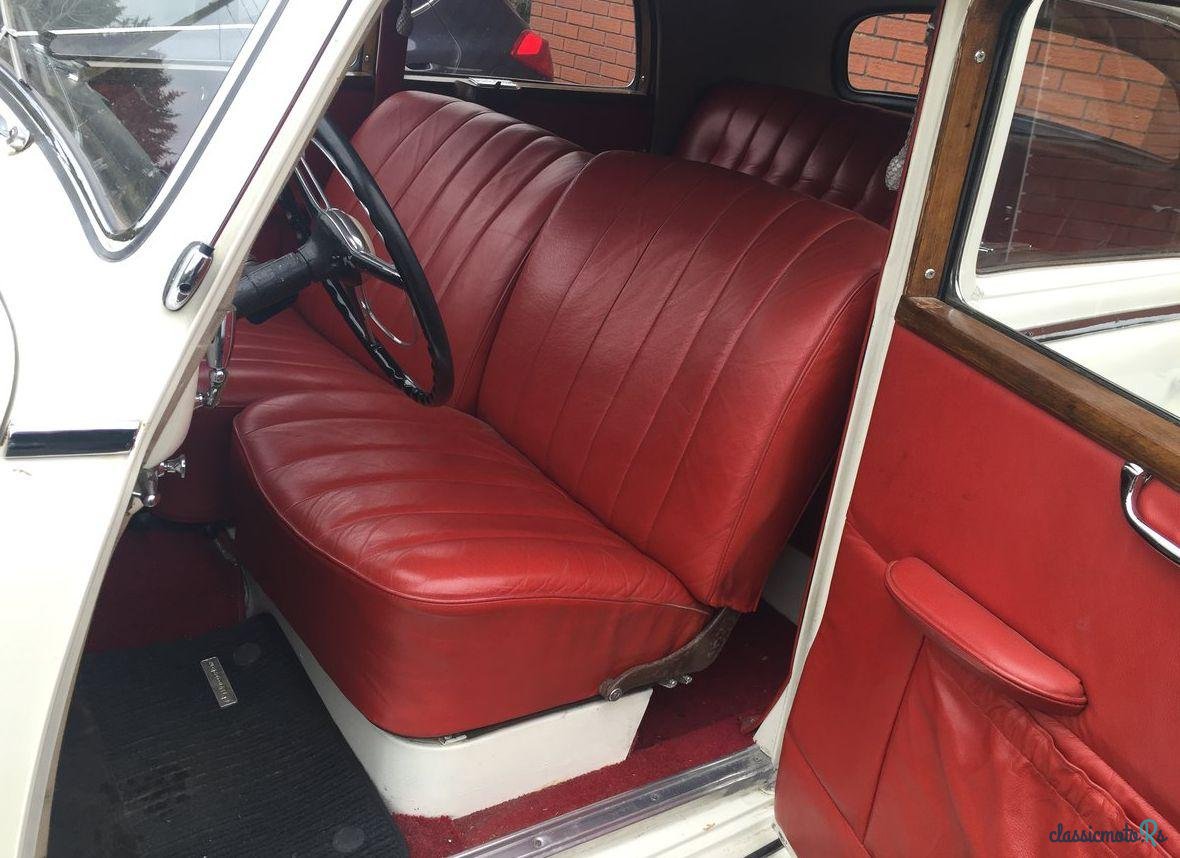 1952' Mercedes-Benz 220 photo #3