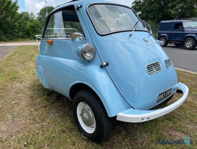 1957' BMW Isetta photo #3