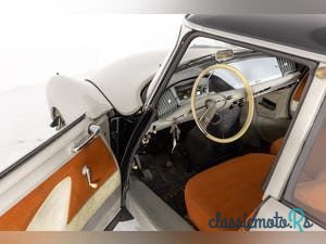 1957' Citroen DS photo #5