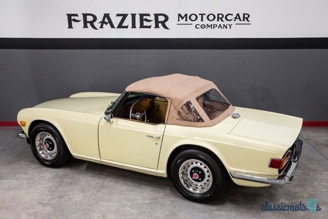 1971' Triumph TR6 photo #6