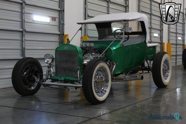 1923' Ford photo #3