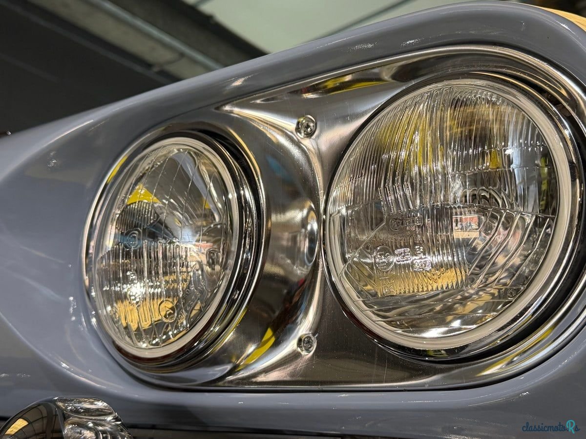 1965' Triumph 2000 photo #3