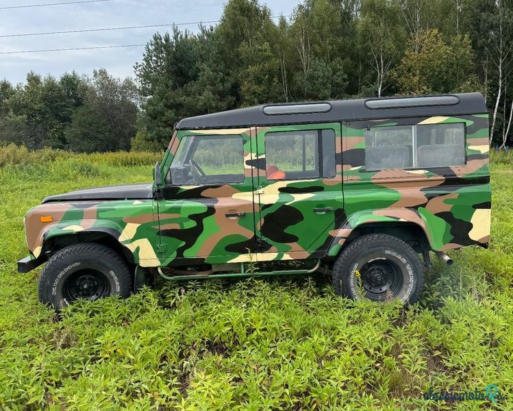 1976' Land Rover Defender photo #1