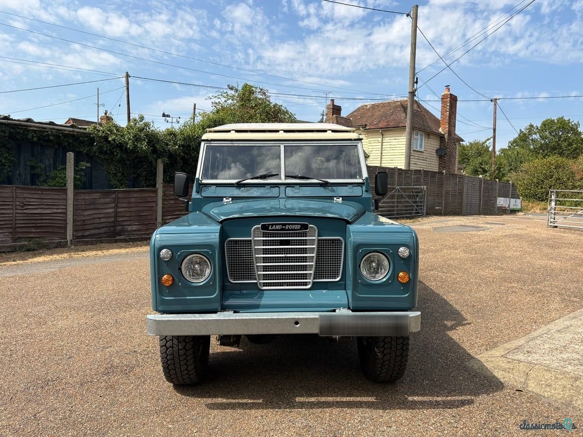 1972' Land Rover Series 3 photo #3