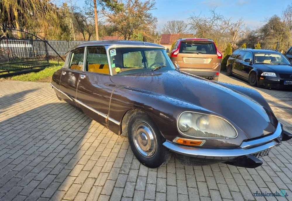 1974' Citroen DS photo #3