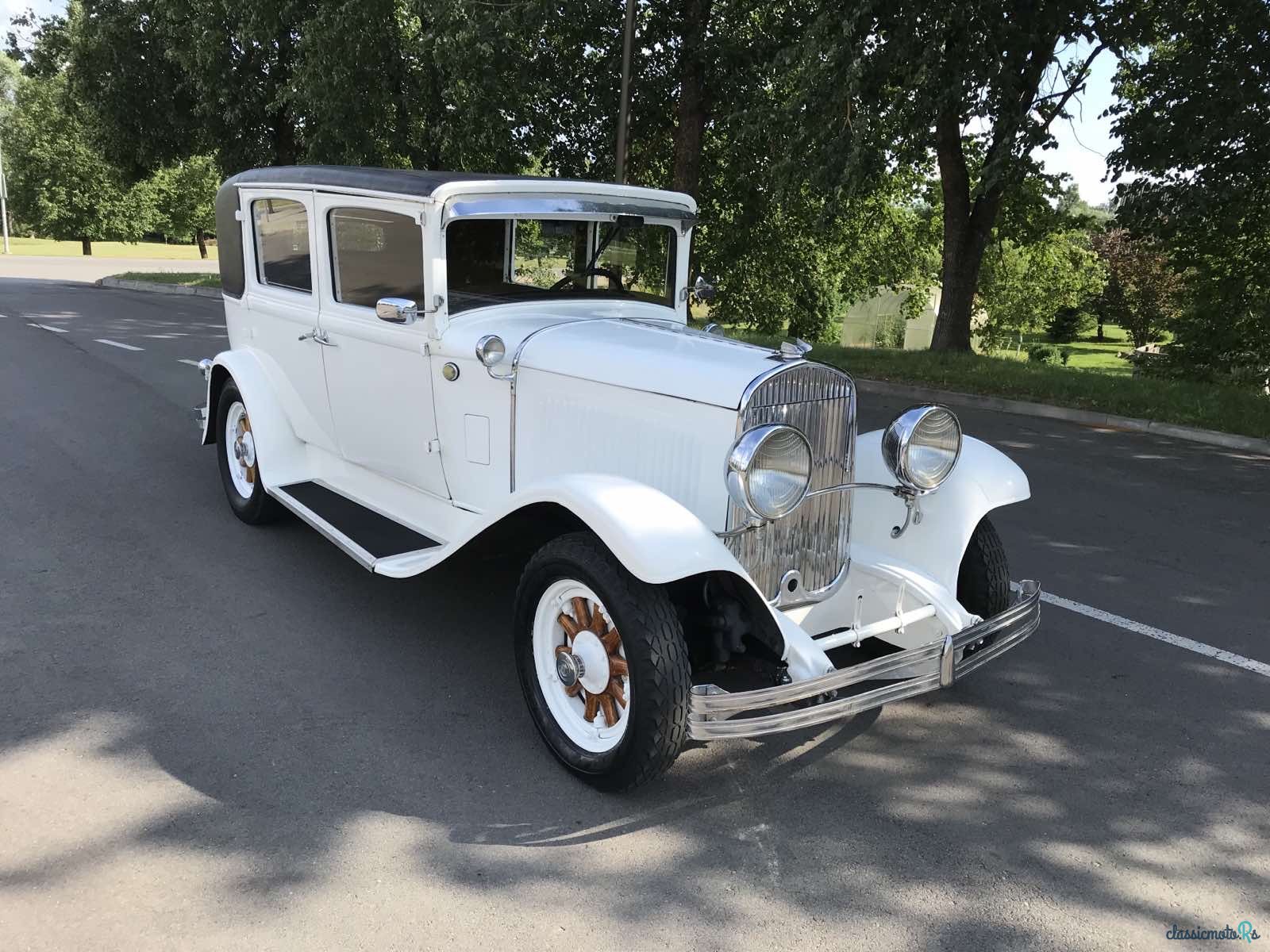 1931' Chrysler photo #3