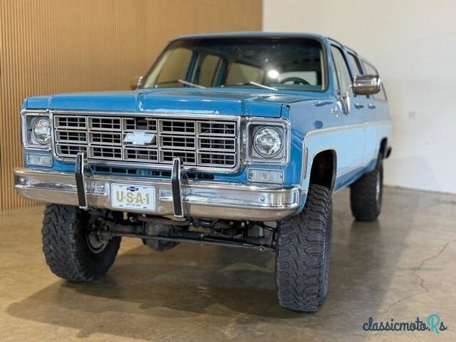 1977' Chevrolet Suburban photo #3