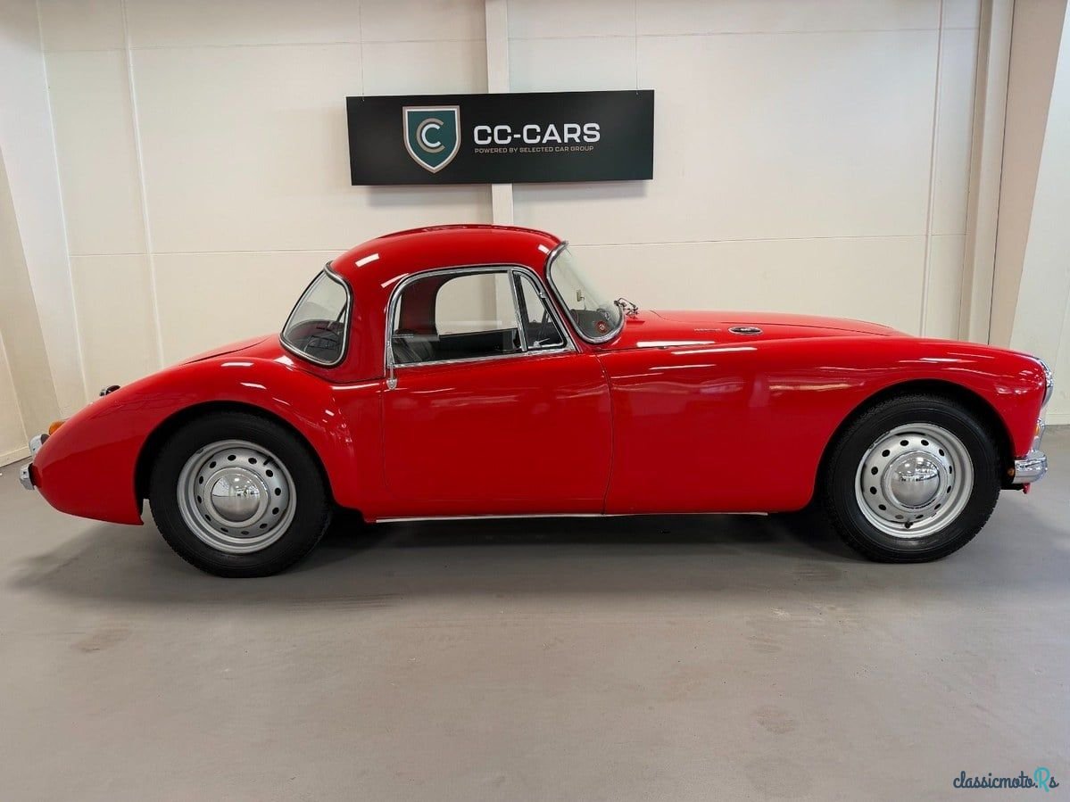 1962' MG MGA photo #2