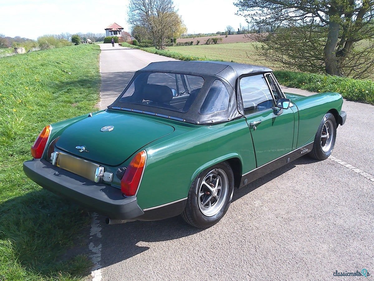 1976' MG Midget photo #4