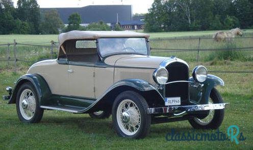 1931' Plymouth Roadster photo #3