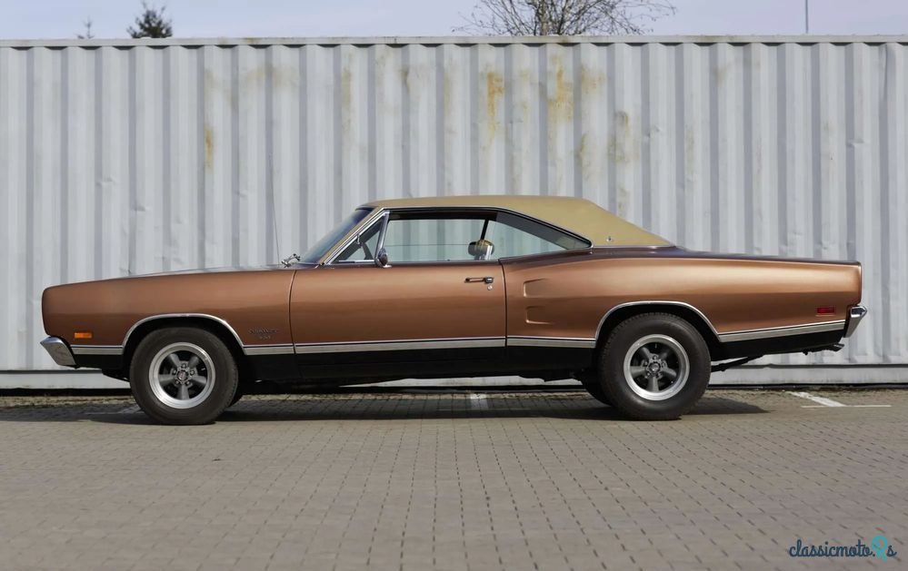 1969' Dodge Coronet photo #1