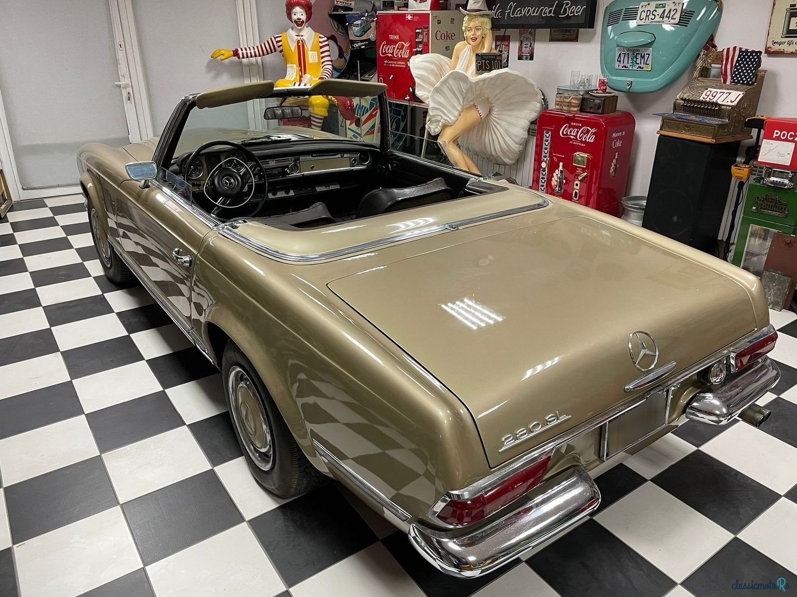 1968' Mercedes-Benz 280SL W113 photo #6