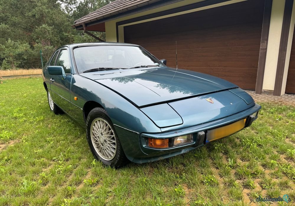 1979' Porsche 924 photo #1