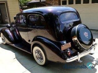 1935' Chevrolet Delux Master photo #2