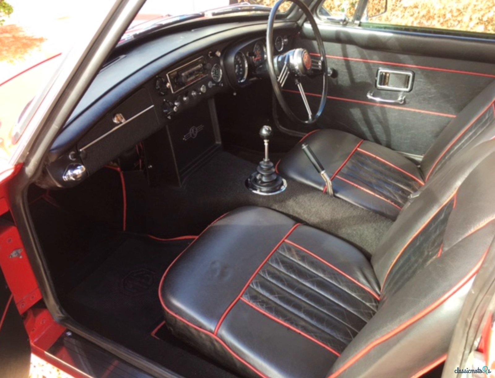 1968' MG MGC photo #3