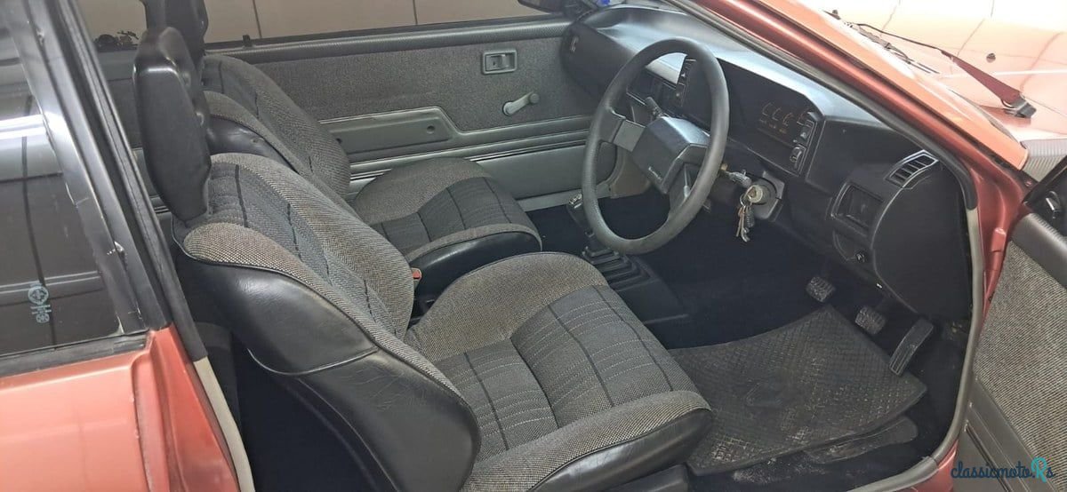 1985' Nissan Exa Turbo photo #6