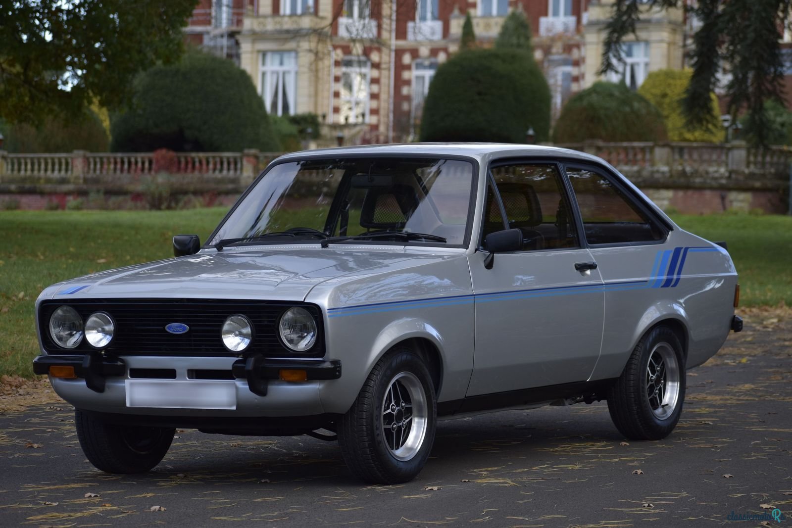 1980' Ford Escort photo #1