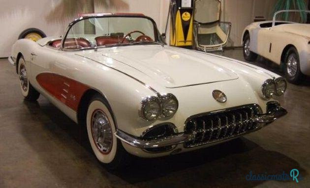 1960' Chevrolet Corvette photo #4
