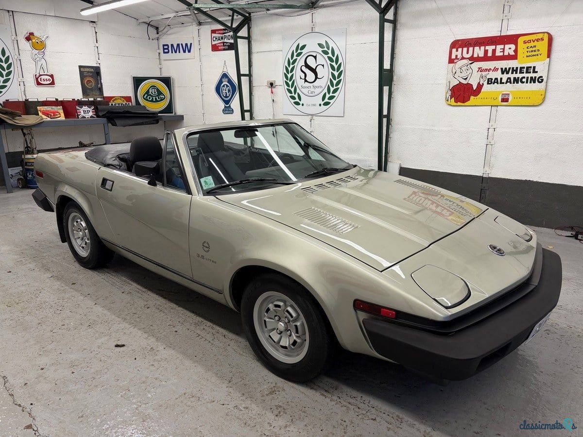 1980' Triumph TR8 photo #1