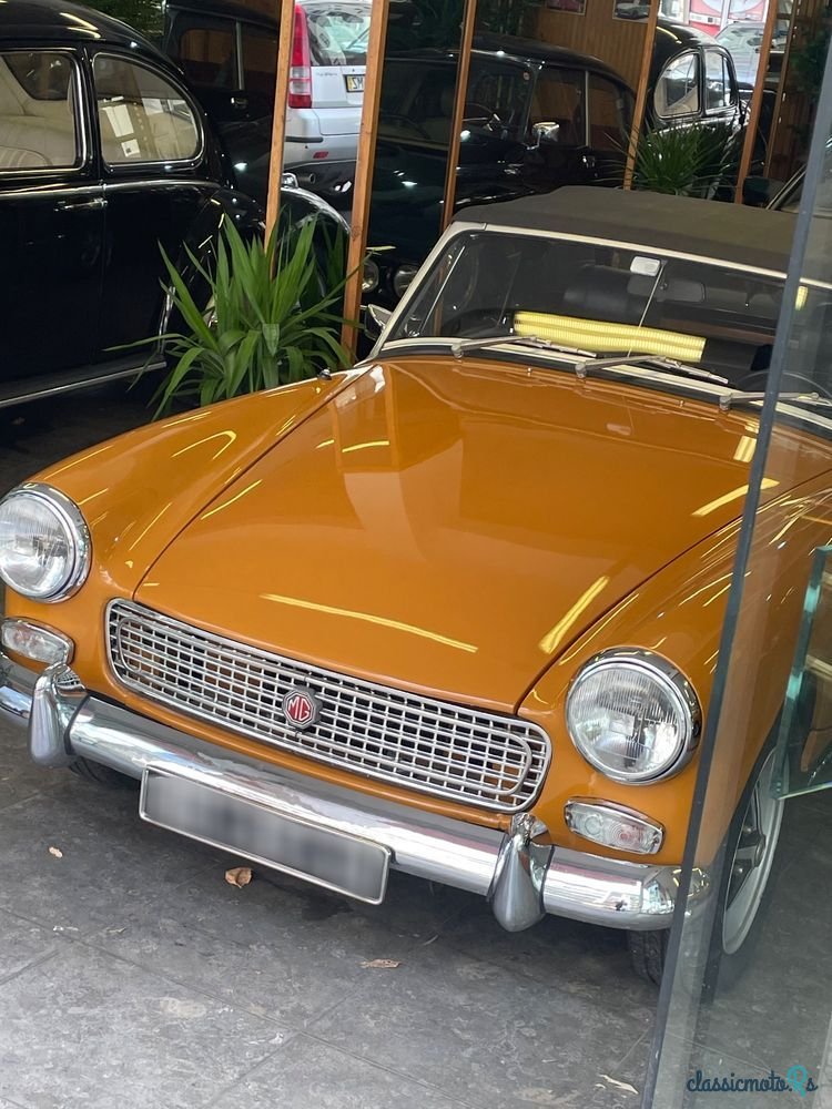 1975' MG Midget photo #2