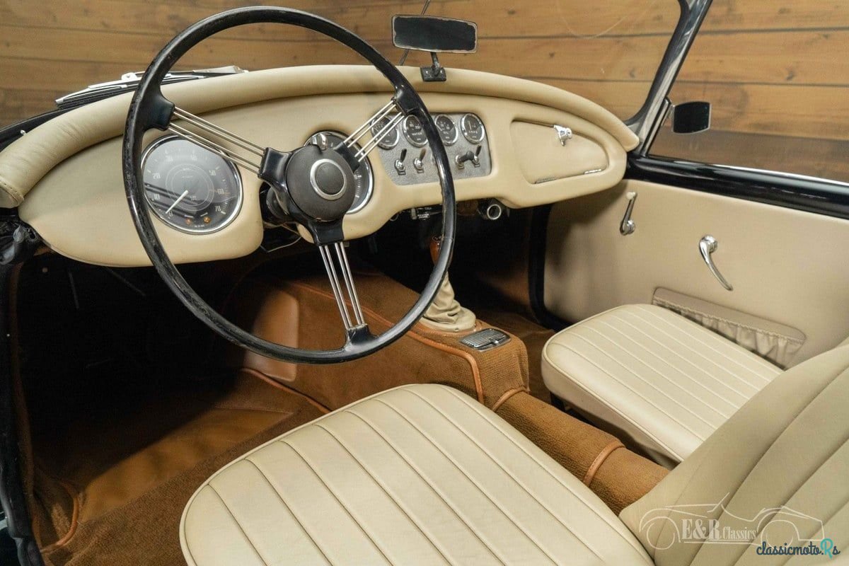 1960' Daimler Sp250 Dart photo #2