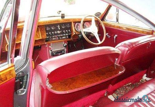 1966' Jaguar Mk2 photo #1